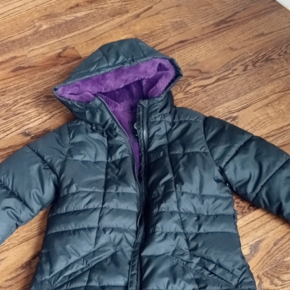 Coat - Picture 2 of 5